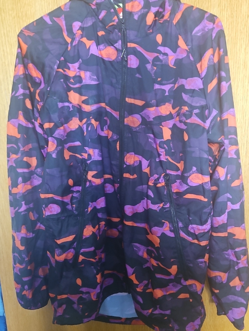 Nike Size Small Windbreaker Jacket